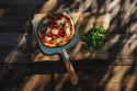 Pizzaspade, rostfritt stål, handtagsskydd av Tärnsjöläder
